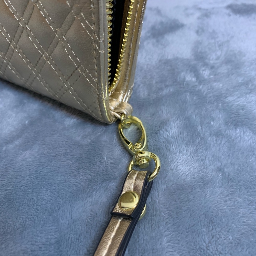 Wallet - Picture 2 of 4